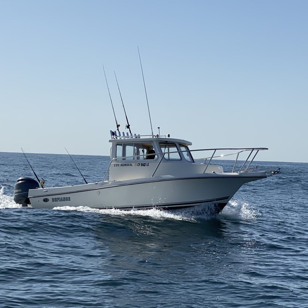 Goose Defiance Admiral 220EX Pilothouse